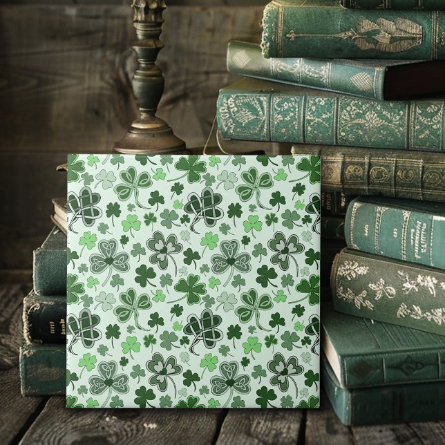 Playful Light Green Shamrock Hearts Pattern Celtic Tile (Creator Uploaded)