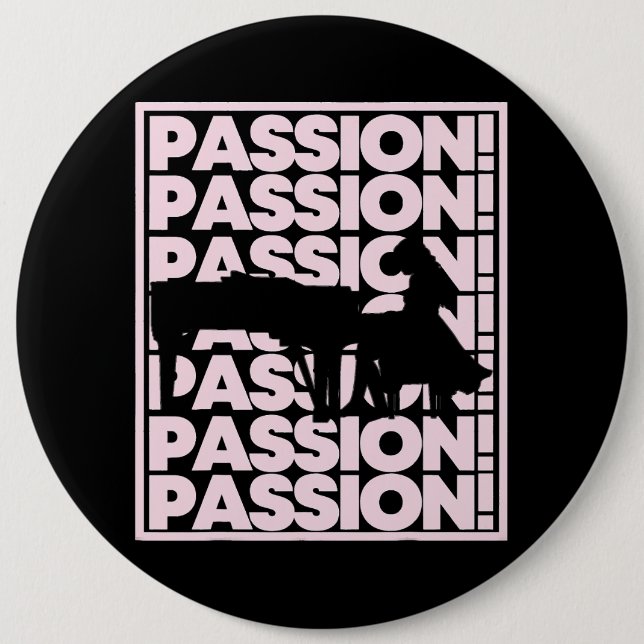 Playing the Grand Piano Pink Womens Pianist 6 Cm Round Badge (Front)