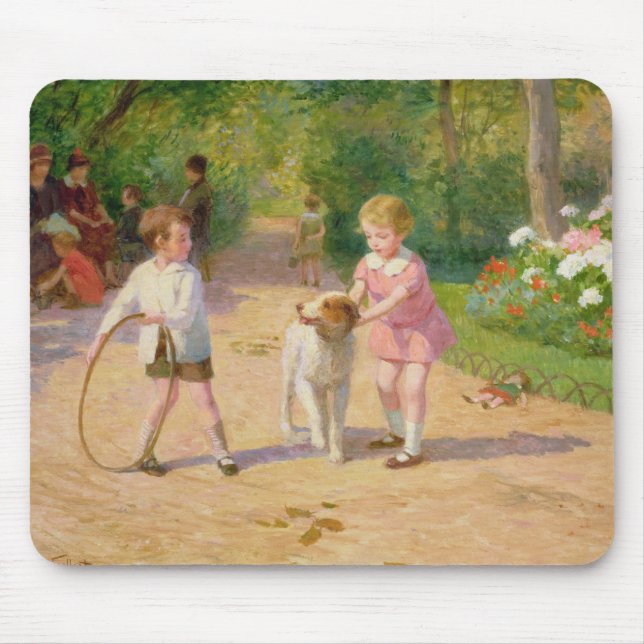 Playing with the hoop mouse pad (Front)