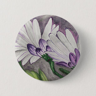 Plum daisy flowers 6 cm round badge