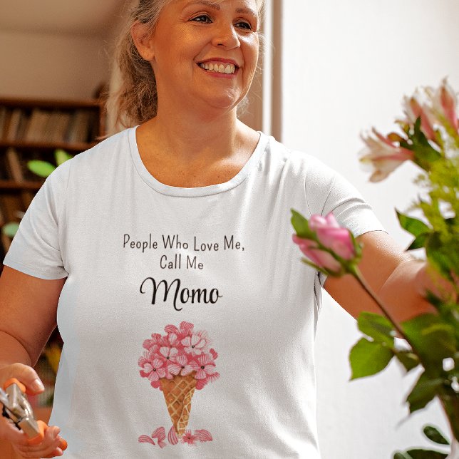 Plus Size Pink Hydrangeas Valentines Comfy T-Shirt (Creator Uploaded)