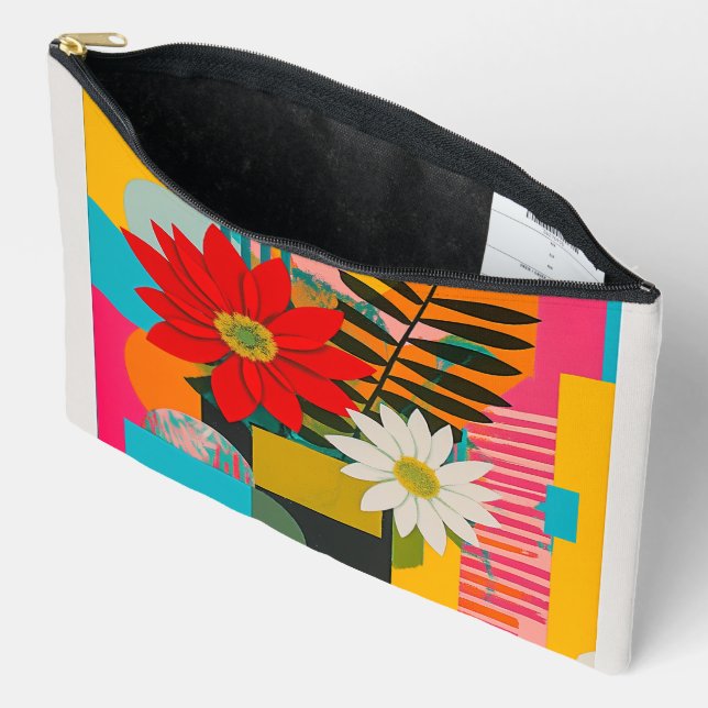 Poinsettia flowers cosmetic bag (Open)