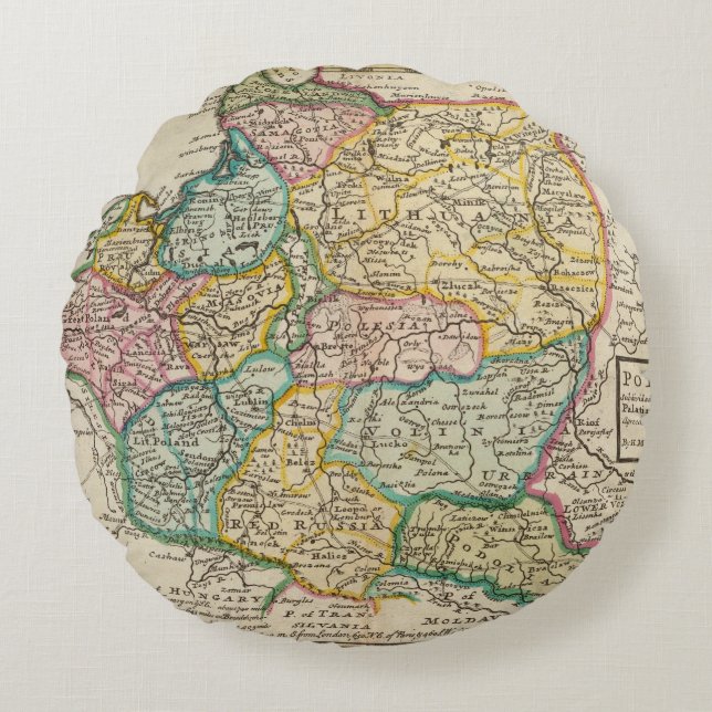 Poland 6 2 round cushion (Front)