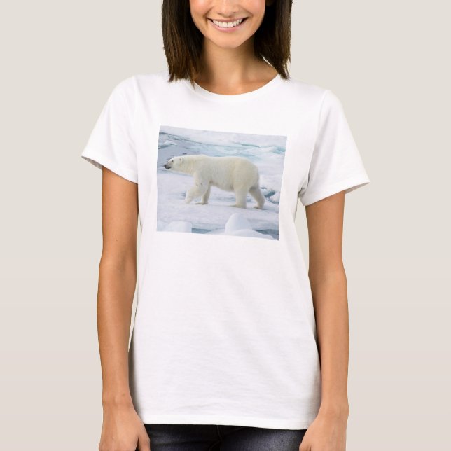 Polar bear walking, Norway T-Shirt (Front)