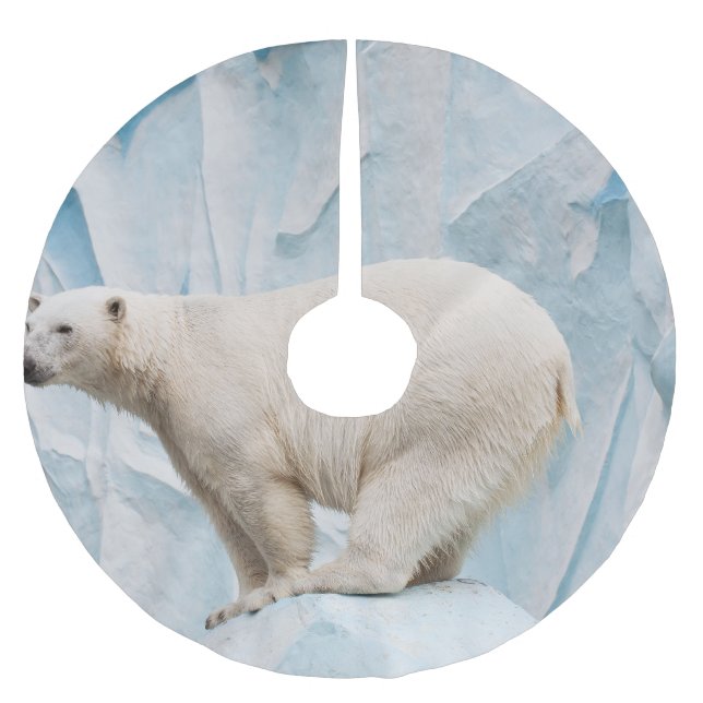 Polar Bear: Zoo Habitat Glimpse Brushed Polyester Tree Skirt (Front)