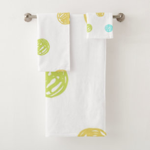 Polka dot pattern bath towel set