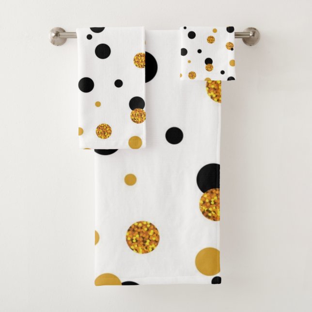 Polka dot pattern bath towel set (Insitu)