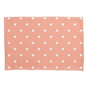 Polka dot pattern pillowcase