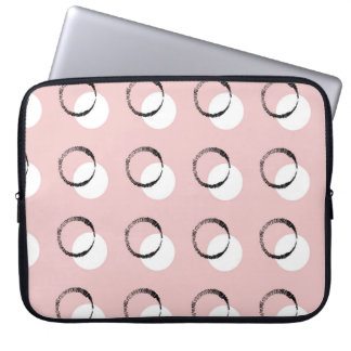 Polka dot, versatile seamless pattern laptop sleeve