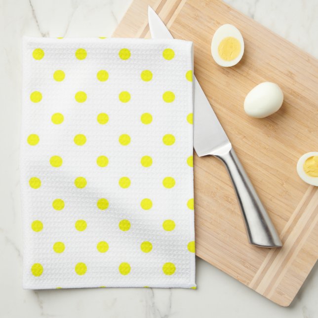 Polka Dots Tea Towel (Quarter Fold)