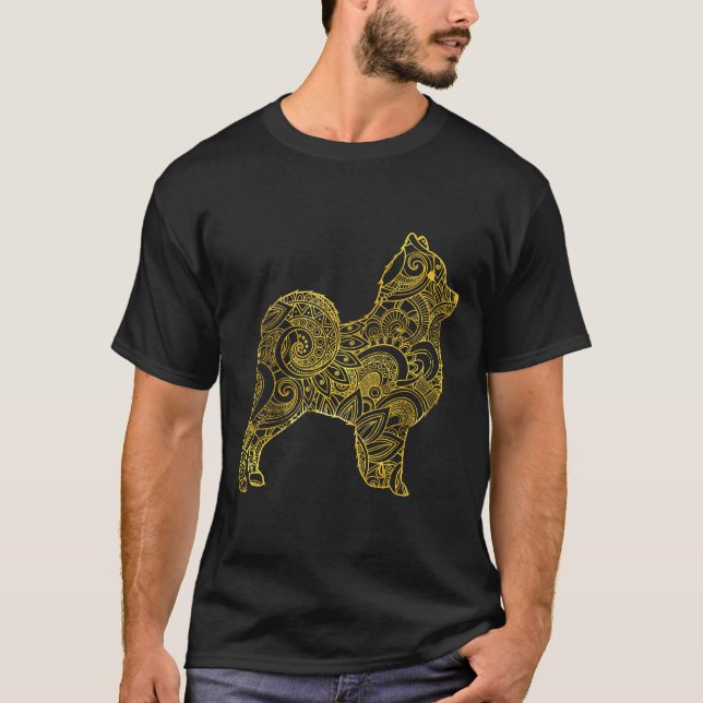 Pomeranian In Gold Decorative Pattern T-Shirt (Front)