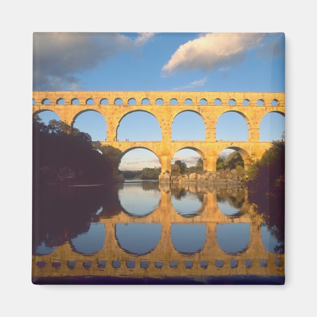 Pont du Gard, Gardon River, Gard, Languedoc, Magnet (Front)