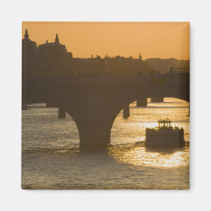 Pont Neuf, Seine, sunset, Paris, FranceMusee Magnet