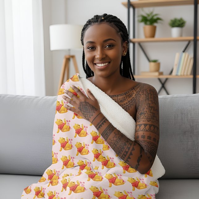 Pooh Sherpa Blanket (Creator Uploaded)