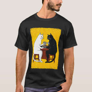 Pop Art Gambling Cats Playing Poker Yellow T-Shirt