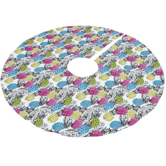 Pop Art Pineapples And Palm Leaves Brushed Polyester Tree Skirt (Angled)