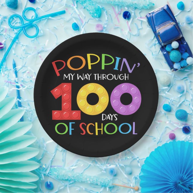 Poppin my way through 100 days of school paper plate (Party)