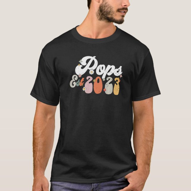 Pops Est 2023 Retro Groovy  New Pops T-Shirt (Front)