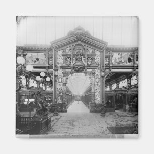 Portico of fabric at the Universal Exhibition Magnet