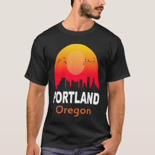 Portland Oregon Vintage Sunset Retro City State US T-Shirt