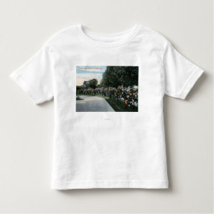 Portland, OregonView of a Rose Garden Toddler T-Shirt