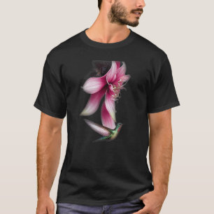 Portrait A Hummingbird Feeds On A Large Amaryllis T-Shirt