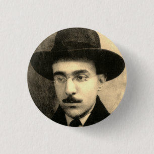 Portrait and Signature of Fernando Pessoa 3 Cm Round Badge