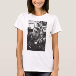 Portrait of Austrian physicist Lise Meitner T-Shirt