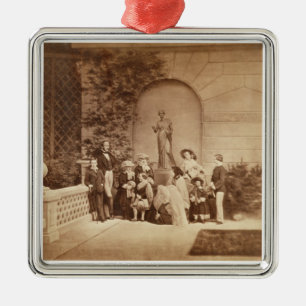 Portrait of the Royal Family at Osborne House, 185 Metal Tree Decoration