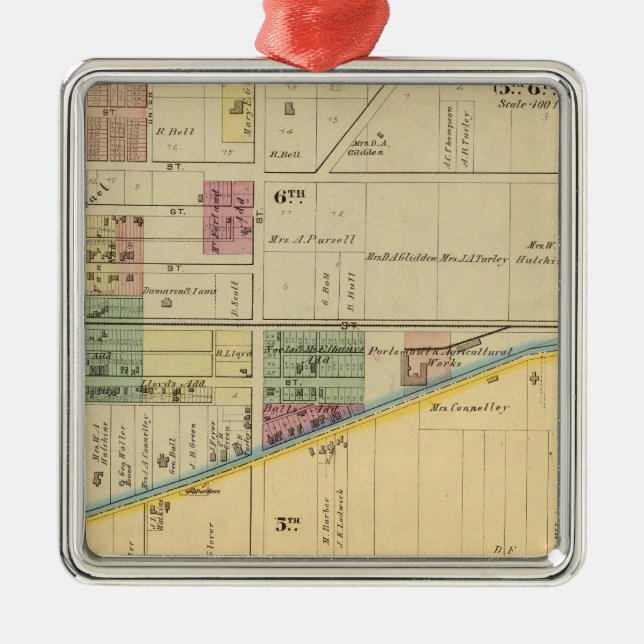 Portsmouth, Ohio Metal Tree Decoration (Front)