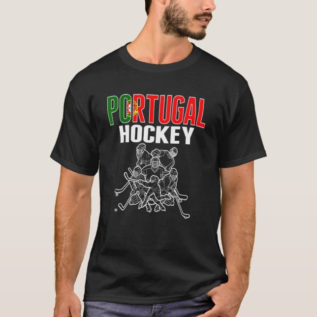 Portugal Ice Hockey Fans   Portuguese Hockey Team  T-Shirt (Front)