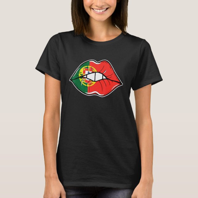 Portugal Kiss Portugese Portugal T-Shirt (Front)