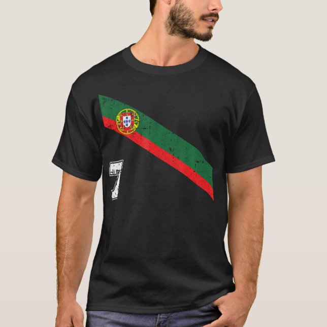 Portugal Soccer Number 7 Portugese Football Sports T-Shirt (Front)