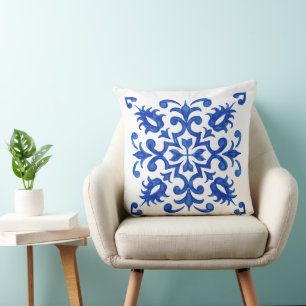Portuguese Blue Tile central round medallion Cushion