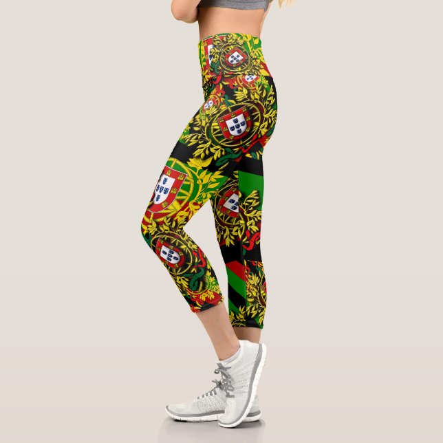 Portuguese designs capri leggings (Left)