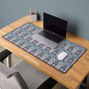 Portuguese designs desk mat