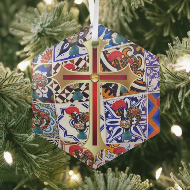Portuguese designs  glass tree decoration (Insitu)