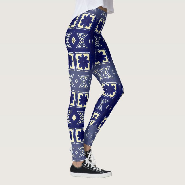 Portuguese designs  leggings (Right)