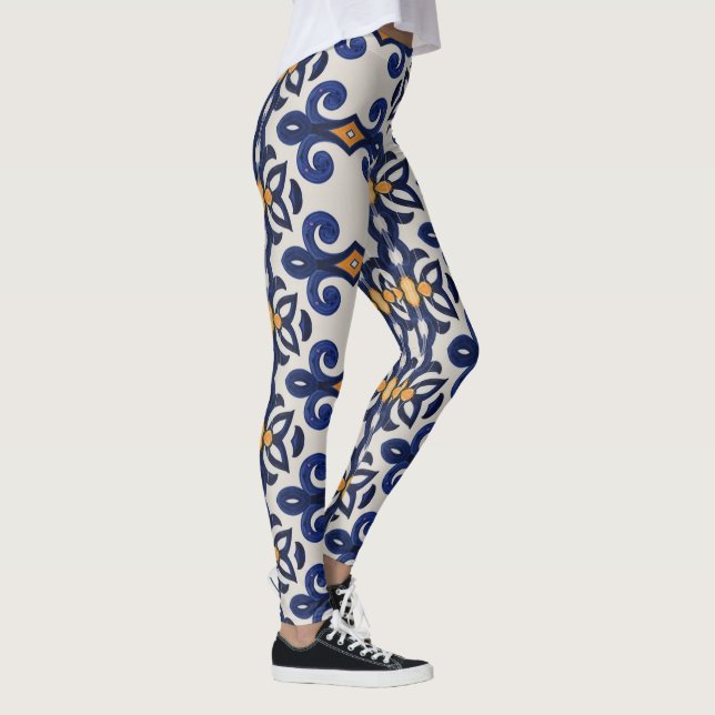 Portuguese designs  leggings (Right)