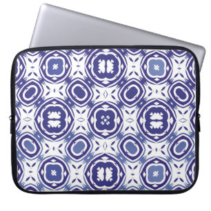 Portuguese vintage azulejo tiles. Minimal design. Laptop Sleeve