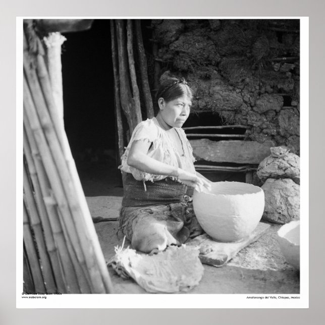 Potter ~ Amatenango del Valle, Chiapas, Mexico Poster (Front)