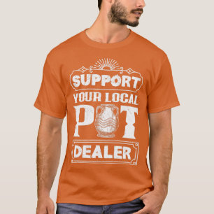 pottery pottery dealer T-Shirt