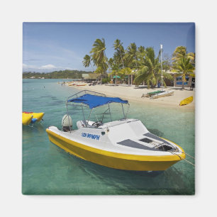 Powerboat and banana boat magnet