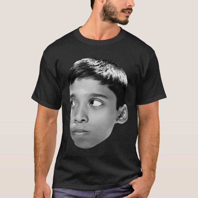 Praggnanandhaa Rameshbabu being himself T-Shirt (Front)