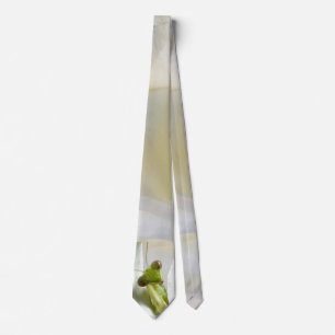 Praying mantid tie