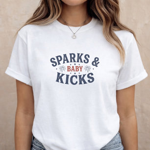 Pregnancy Announcement Mum to Be 4th of July T-Shirt