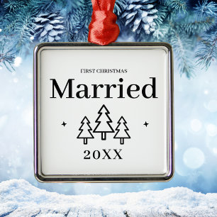 Premium First Christmas Married Keepsake Wedding Metal Tree Decoration