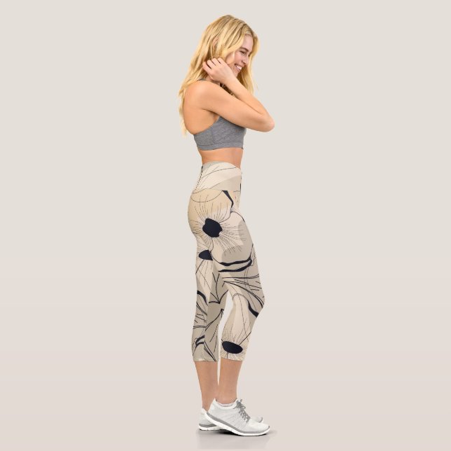 Premium Quality Compression Capri Leggings (Right)