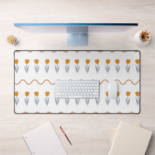 Preppy Groovy Stripe Tulip Flower Pattern  Desk Mat