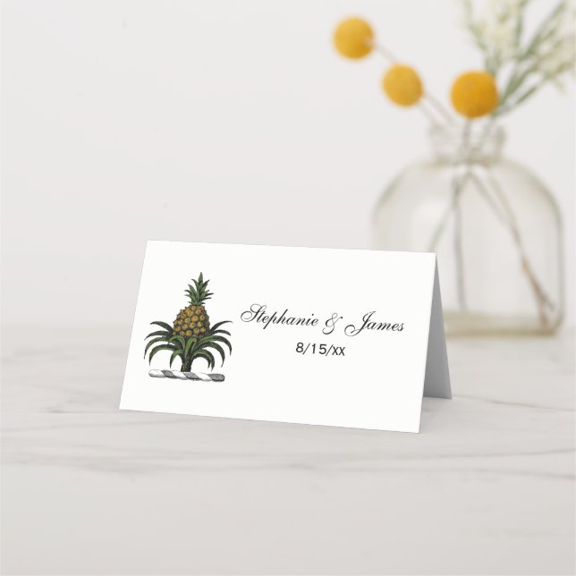 Preppy Heraldic Pineapple Crest Colour WT Place Card (Front)